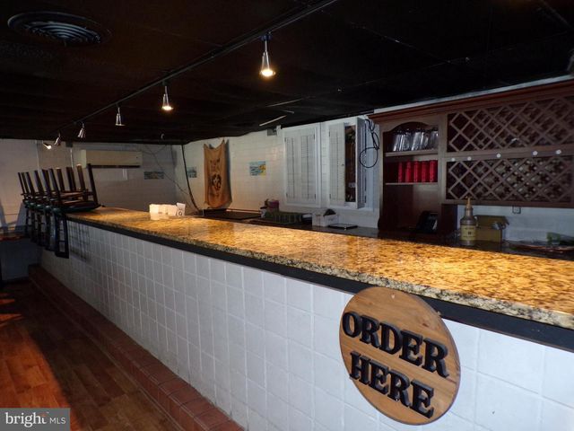 16 COLUMBIA AVE, Reading, PA 19606