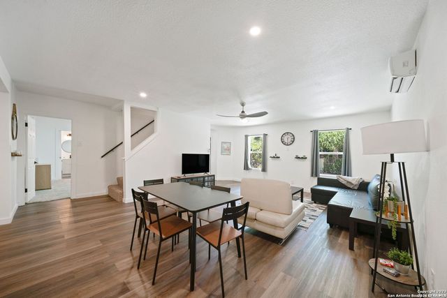 216 Milton, San Antonio, TX 78209