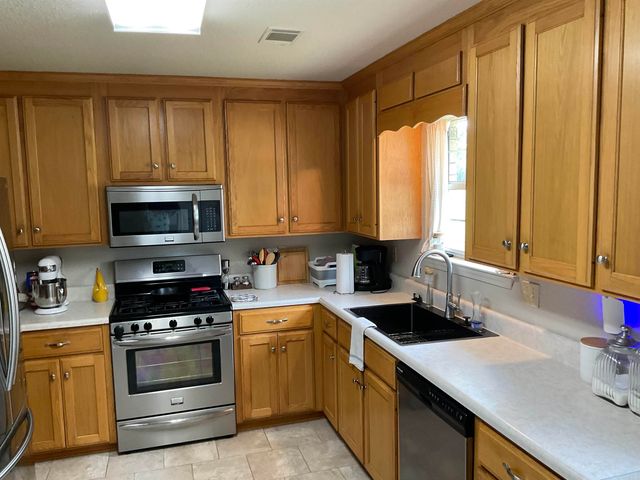 93 E Main Street, Greenbrier, AR 72058