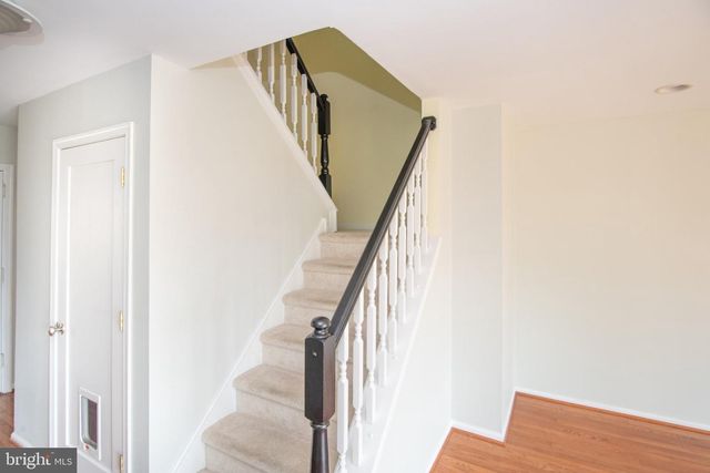 19 VIBURNUM CT, Lafayette Hill, PA 19444