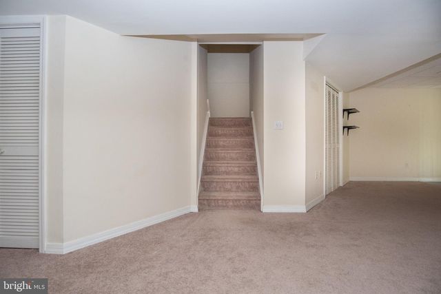 19 VIBURNUM CT, Lafayette Hill, PA 19444