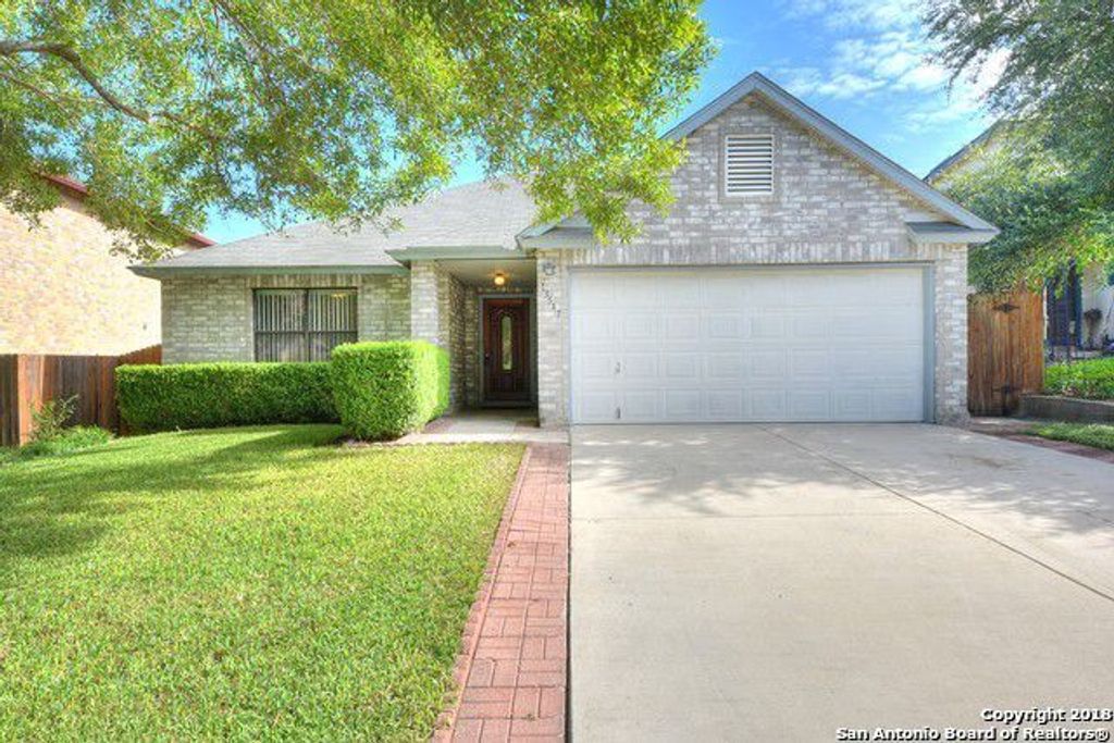 13547 MASON CREST DR, San Antonio, TX 78247