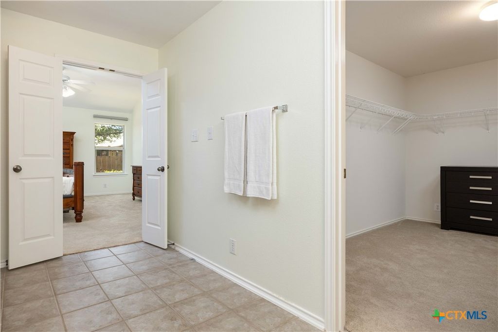 Image 12 of property listing at 8927 Liberty View, Converse, TX 78109