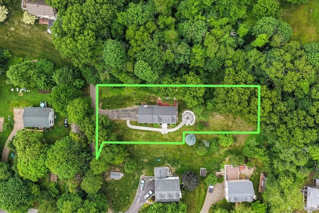 62 Coffey Ave, Haverhill, MA 01835