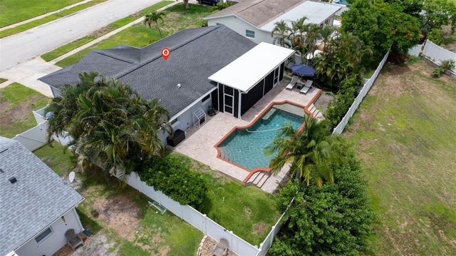 6085 TANGLEWOOD DRIVE NE, St Petersburg, FL 33703