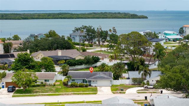 6085 TANGLEWOOD DRIVE NE, St Petersburg, FL 33703