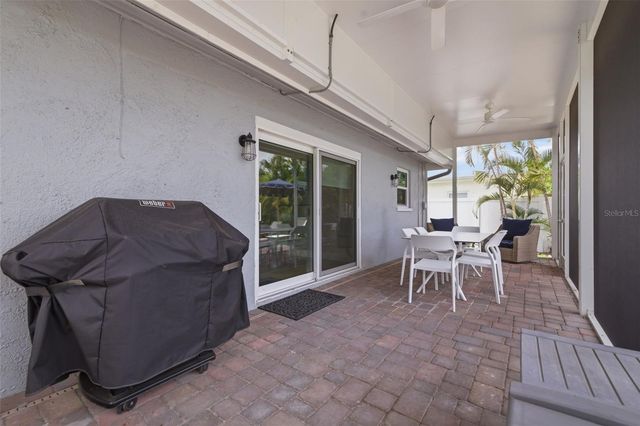 6085 TANGLEWOOD DRIVE NE, St Petersburg, FL 33703