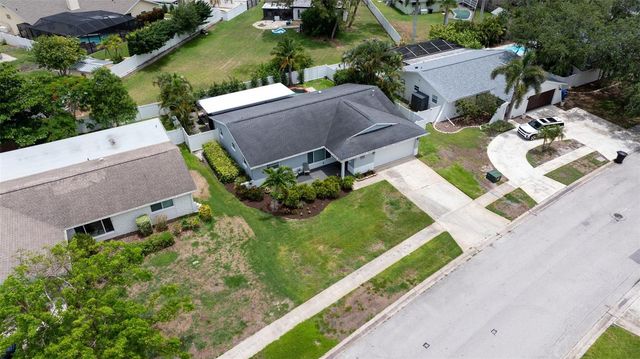 6085 TANGLEWOOD DRIVE NE, St Petersburg, FL 33703