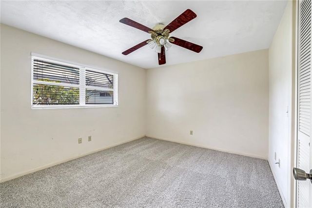 196 Baltusrol DR, Naples, FL 34113