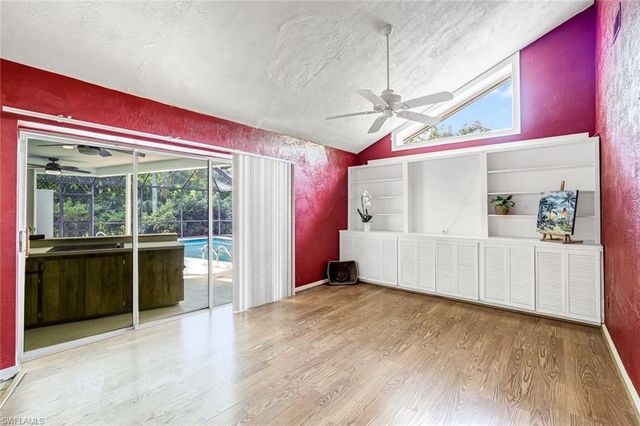 196 Baltusrol DR, Naples, FL 34113