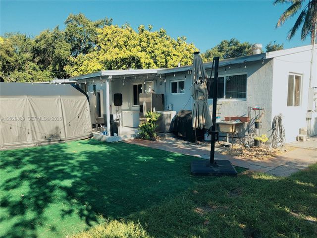 7901 Grand Canal Dr 7903, Miami, FL 33144