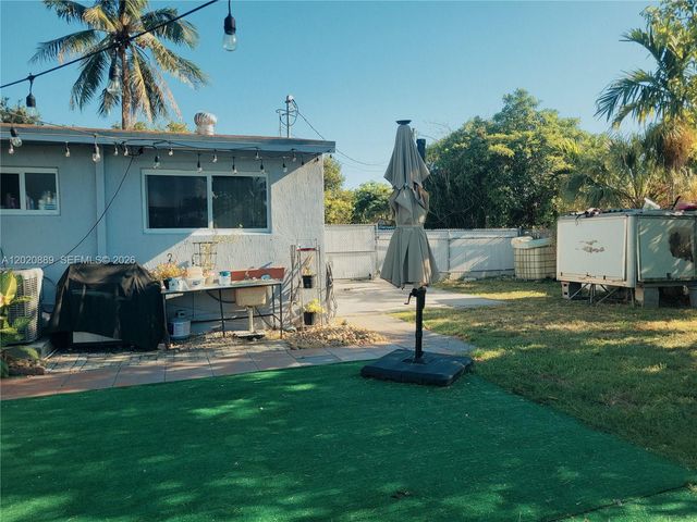 7901 Grand Canal Dr 7903, Miami, FL 33144