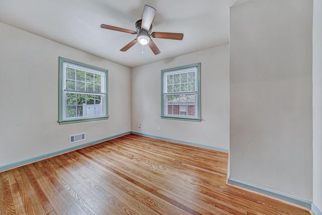1035 Clearfield RD SW, Roanoke, VA 24015