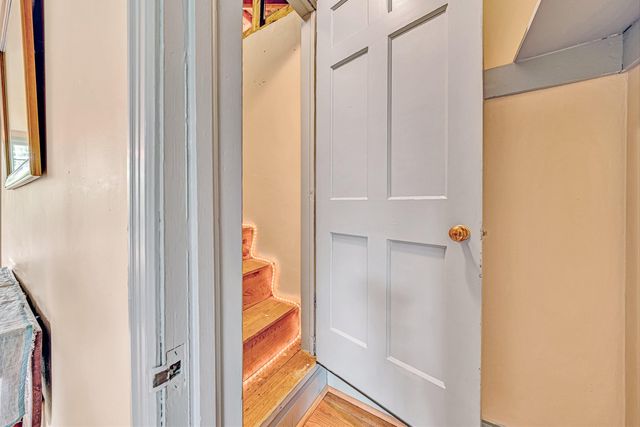 1035 Clearfield RD SW, Roanoke, VA 24015