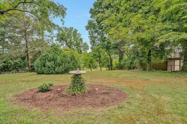1035 Clearfield RD SW, Roanoke, VA 24015