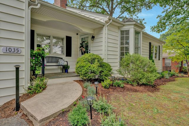 1035 Clearfield RD SW, Roanoke, VA 24015