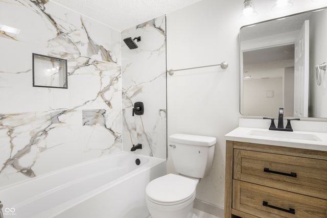 13082 Andover Drive, Carmel, IN 46033