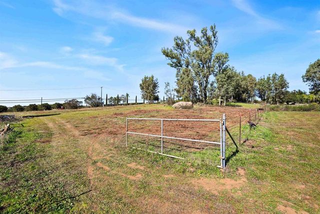 Miller Road, Valley Center, CA 92082