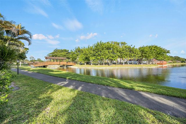 724 Nantucket Circle A, Lake Worth, FL 33467