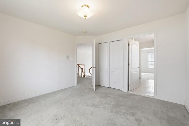 3817 PARK LAKE DR, Rockville, MD 20853