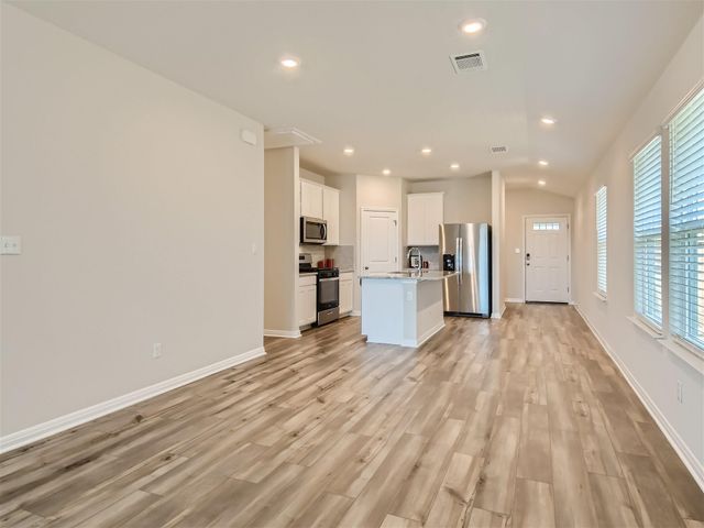 512 Dayspring CV, Georgetown, TX 78628