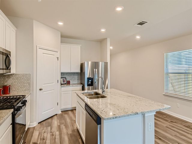 512 Dayspring CV, Georgetown, TX 78628