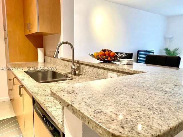 2775 NE 187th St 419, Aventura, FL 33180