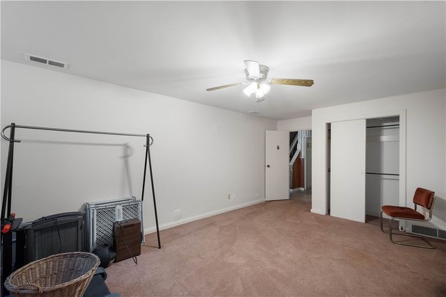 795 E Beau Street, South Strabane, PA 15301