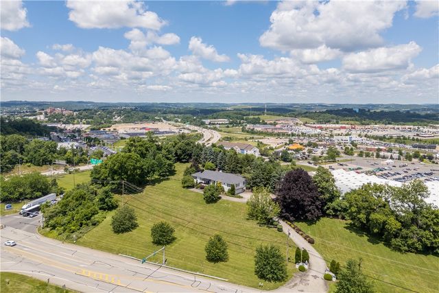 795 E Beau Street, South Strabane, PA 15301