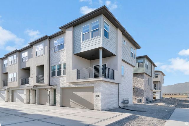 572 N BUFFALO GRASS LN, Lindon, UT 84042