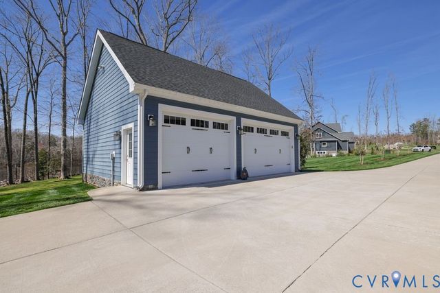 12860 Killycrom Dr, Chesterfield, VA 23838