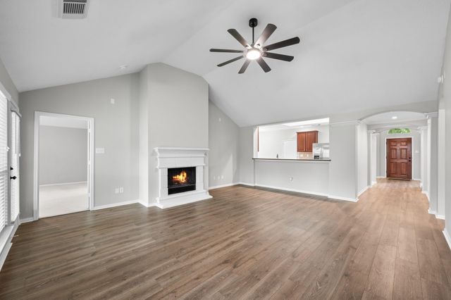 1855 Silent Shore Court, League City, TX 77573