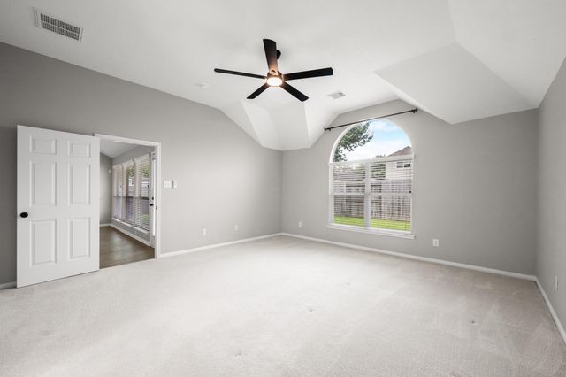 1855 Silent Shore Court, League City, TX 77573