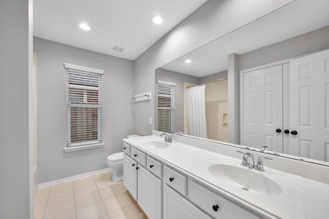 1855 Silent Shore Court, League City, TX 77573