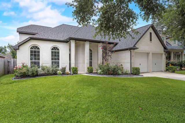 1855 Silent Shore Court, League City, TX 77573