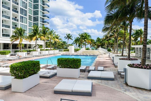 10275 Collins Ave 320, Bal Harbour, FL 33154