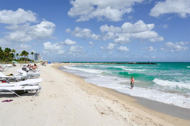 10275 Collins Ave 320, Bal Harbour, FL 33154