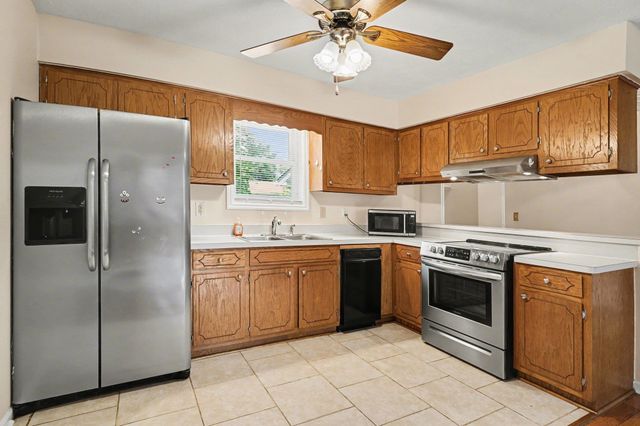 704 Wendy Ln., Conway, SC 29526