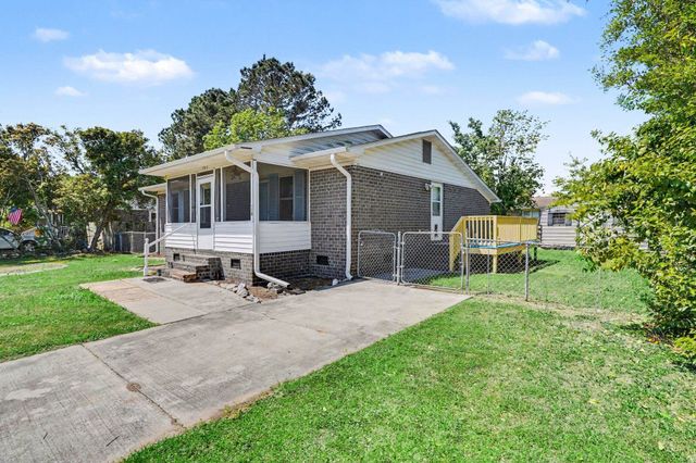 704 Wendy Ln., Conway, SC 29526