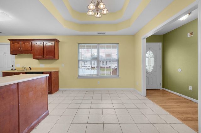 192 Round Tree Drive, Rossville, GA 30741