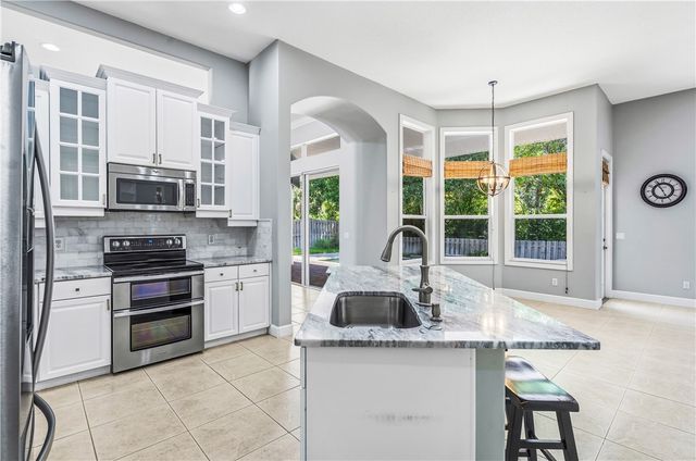 6220 Paddington Place, Vero Beach, FL 32967