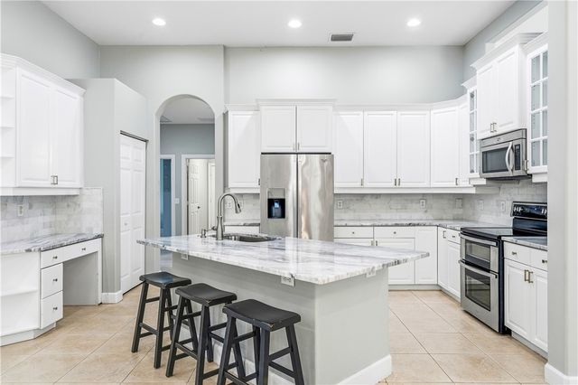 6220 Paddington Place, Vero Beach, FL 32967