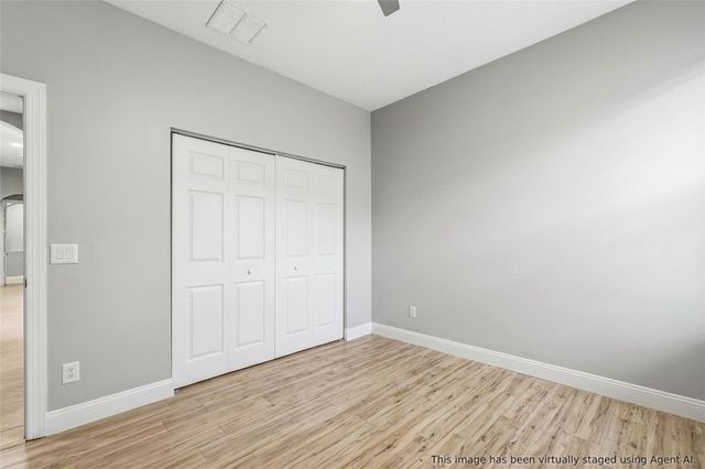 6220 Paddington Place, Vero Beach, FL 32967