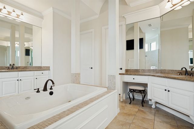 671 Lakeridge Drive, Fairview, TX 75069