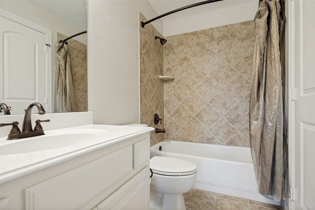 671 Lakeridge Drive, Fairview, TX 75069