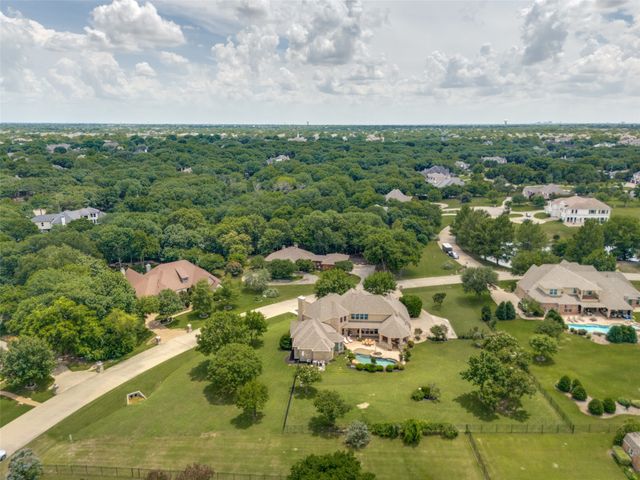 671 Lakeridge Drive, Fairview, TX 75069