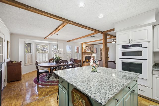 129 Sage Dr, Universal City, TX 78148