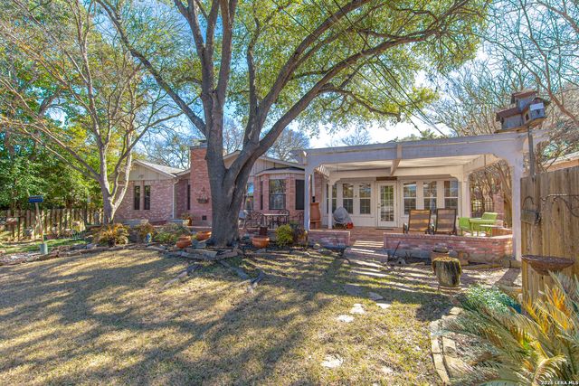 129 Sage Dr, Universal City, TX 78148