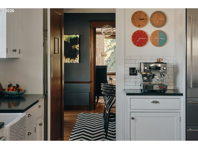 3303 Ne 22ND Ave, Portland, OR 97212