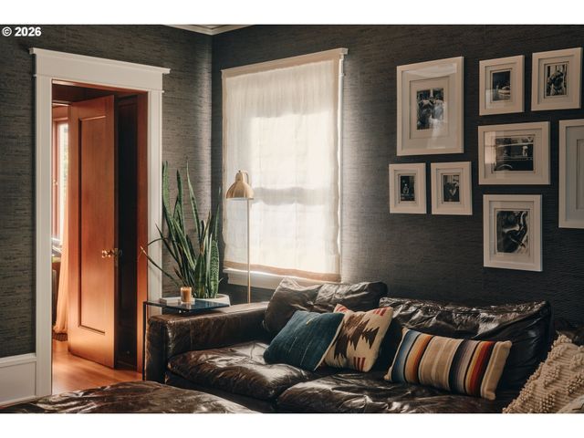 3303 Ne 22ND Ave, Portland, OR 97212